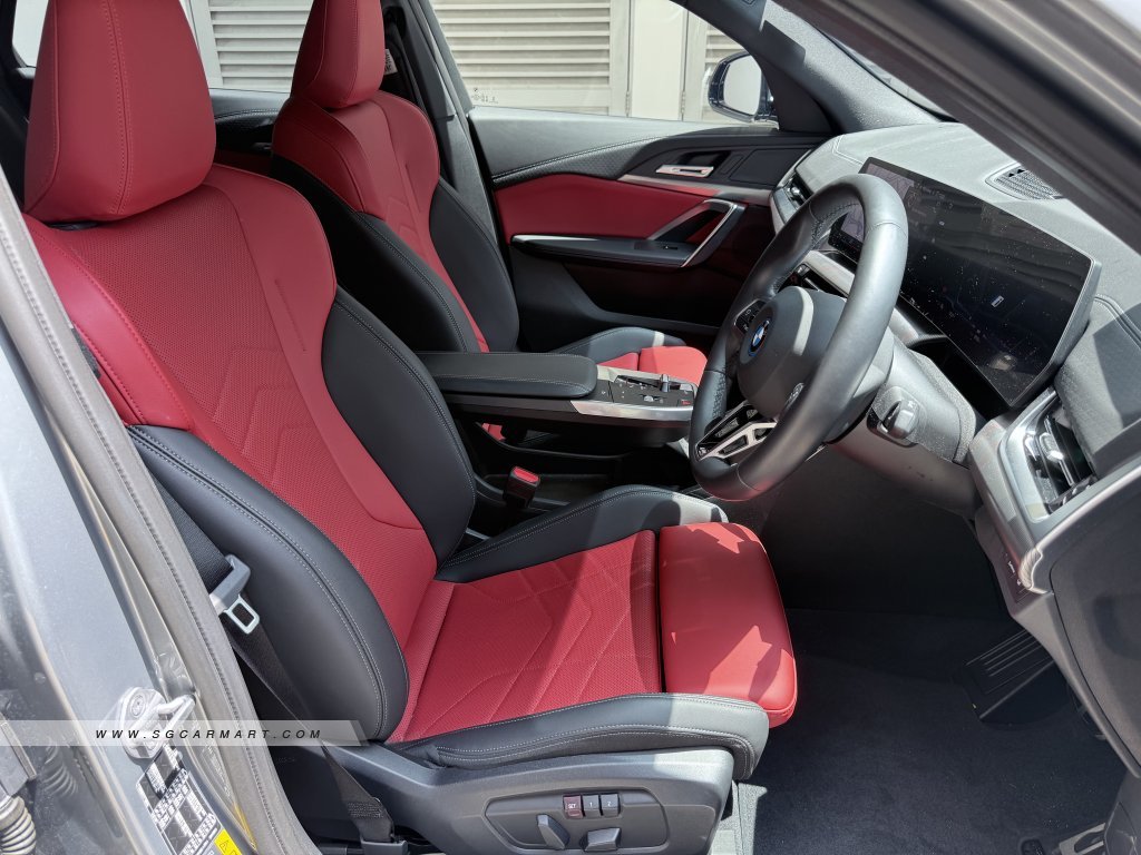 BMW iX2 Electric eDrive20 M-Sport