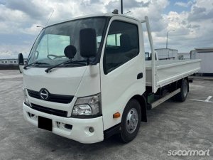 Hino XZU710R (New 5-yr COE)