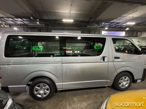 Toyota Hiace 2.8A DX