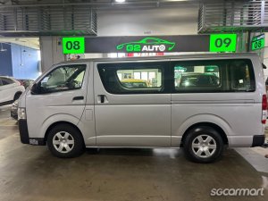Toyota Hiace 2.8A DX