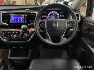 Honda Odyssey 2.4A EX-S 8-Seater
