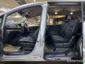Honda Odyssey 2.4A EX-S 8-Seater