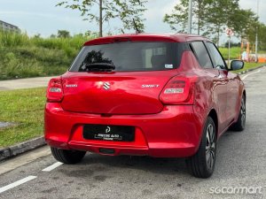 Suzuki Swift 1.0A Turbo GLX
