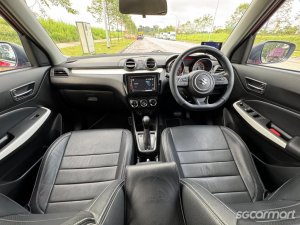 Suzuki Swift 1.0A Turbo GLX