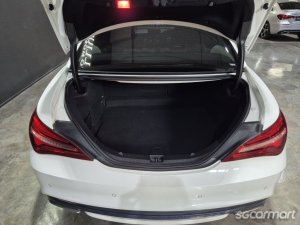 Mercedes-Benz CLA-Class CLA180 AMG Line