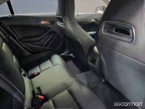 Mercedes-Benz CLA-Class CLA180 AMG Line