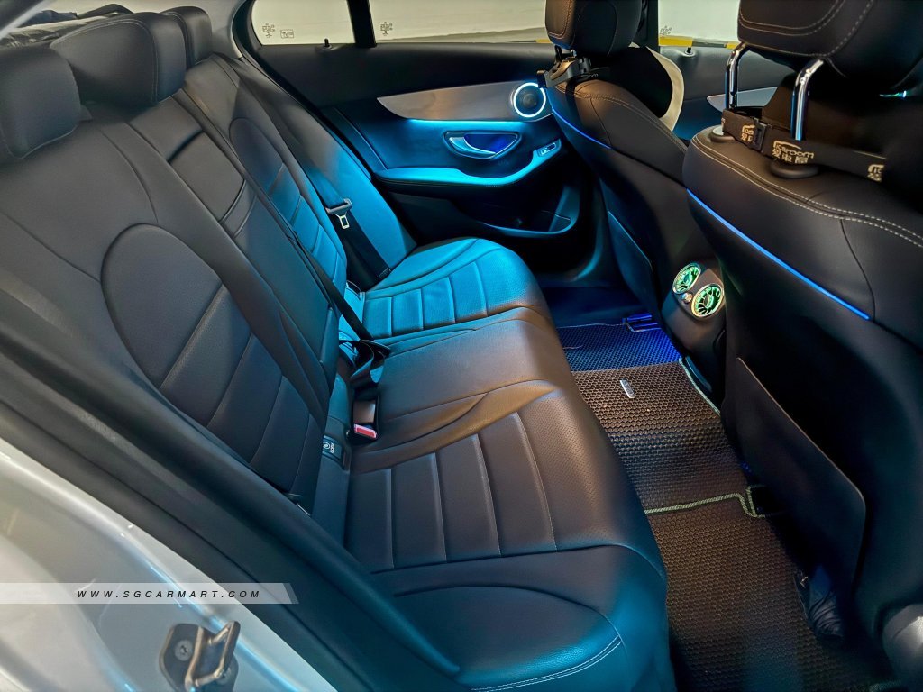 Mercedes-Benz C-Class C180 Avantgarde