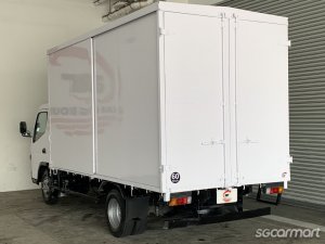 Mitsubishi Fuso Canter FEB21