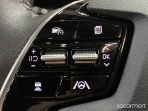 Kia Niro Hybrid 1.6A SX DCT Sunroof