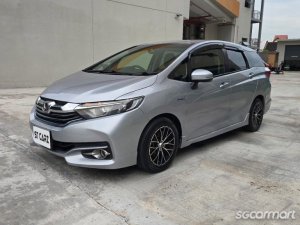 Honda Shuttle Hybrid 1.5A