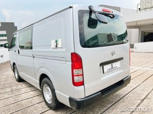 Toyota Hiace 3.0M DX (New 5-yr COE)
