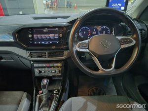 Volkswagen T-Cross 1.0A TSI R-Line
