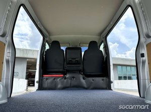 Toyota Hiace 3.0M