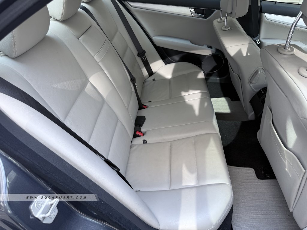 Mercedes-Benz C-Class C180 CGI (COE till 09/2030)