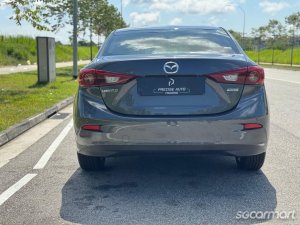 Mazda 3 1.5A