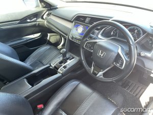Honda Civic 1.5A VTEC Turbo Sunroof