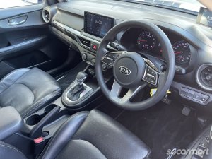 Kia Cerato 1.6A LX