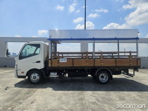 Hino XZU710R