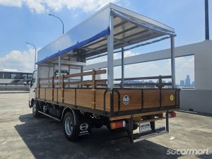 Hino XZU710R
