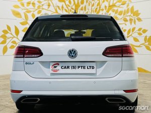 Volkswagen Golf Variant 1.4A R-Line Sunroof