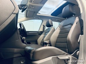 Volkswagen Golf Variant 1.4A R-Line Sunroof
