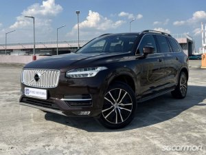 Volvo XC90 T5 Momentum