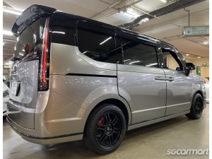Honda Stepwagon Hybrid Spada 2.0A e-HEV