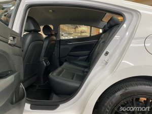 Hyundai Elantra 1.6A GLS S