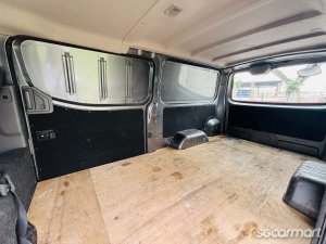 Nissan NV350 2.5M