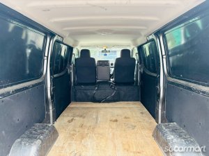 Nissan NV350 2.5M