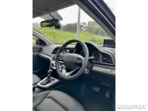 Hyundai Avante 1.6A GLS