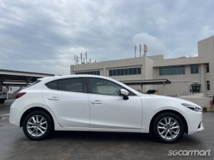 Mazda 3 HB 1.5A Deluxe Sunroof