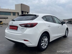 Mazda 3 HB 1.5A Deluxe Sunroof