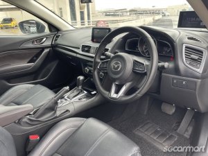 Mazda 3 HB 1.5A Deluxe Sunroof