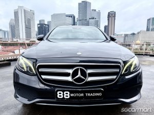 Mercedes-Benz E-Class E200-thumbnail