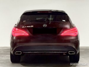 Mercedes-Benz CLA-Class CLA180 Shooting Brake
