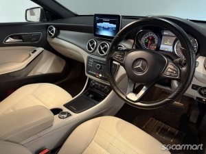 Mercedes-Benz CLA-Class CLA180 Shooting Brake
