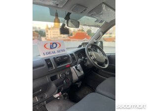 Toyota Hiace 2.0A DX