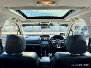 Subaru Forester 2.0A XT Sunroof