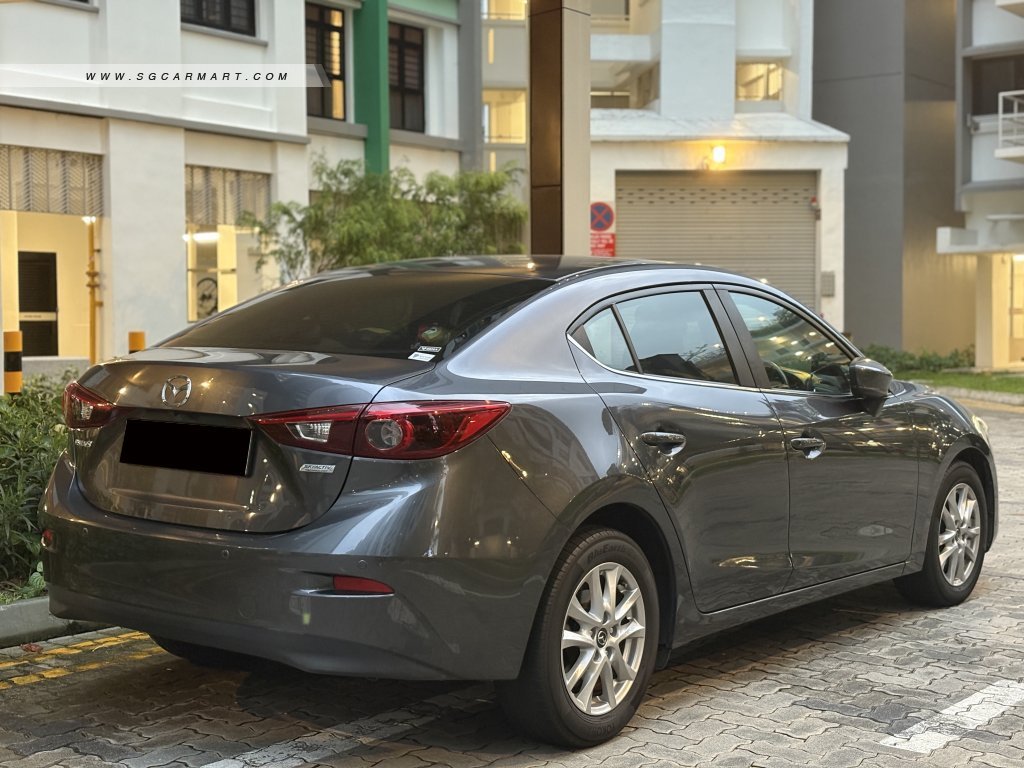 Mazda 3 1.5A Deluxe Sunroof