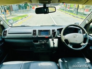 Toyota Hiace 3.0A DX (COE till 06/2030)