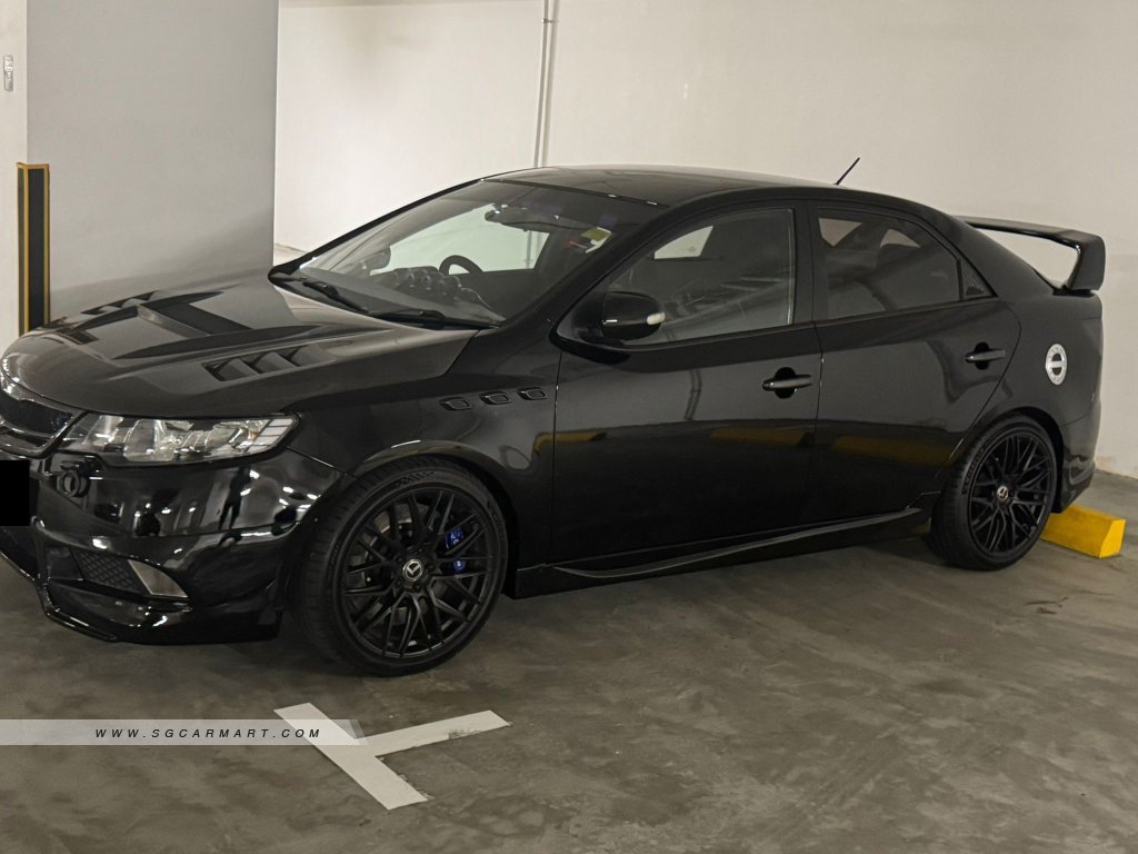 Kia Cerato Forte 1.6M EX (COE till 04/2029)