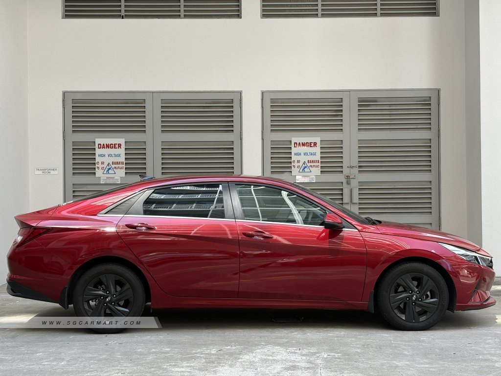 Hyundai Avante 1.6A S