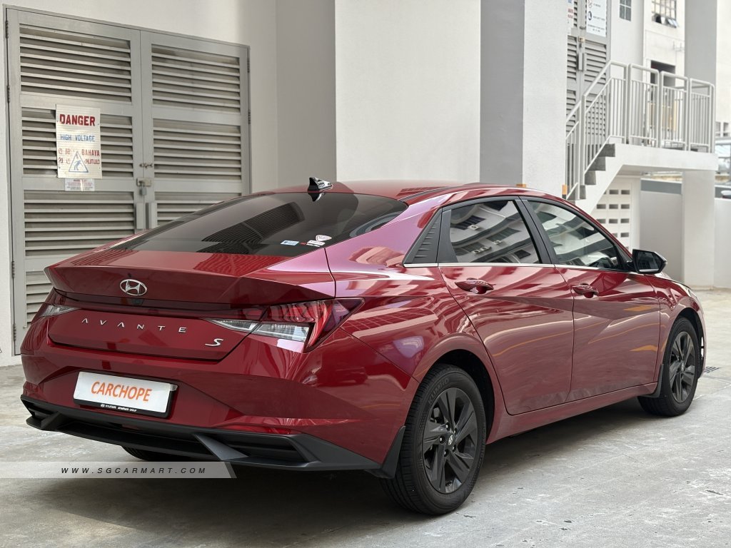 Hyundai Avante 1.6A S