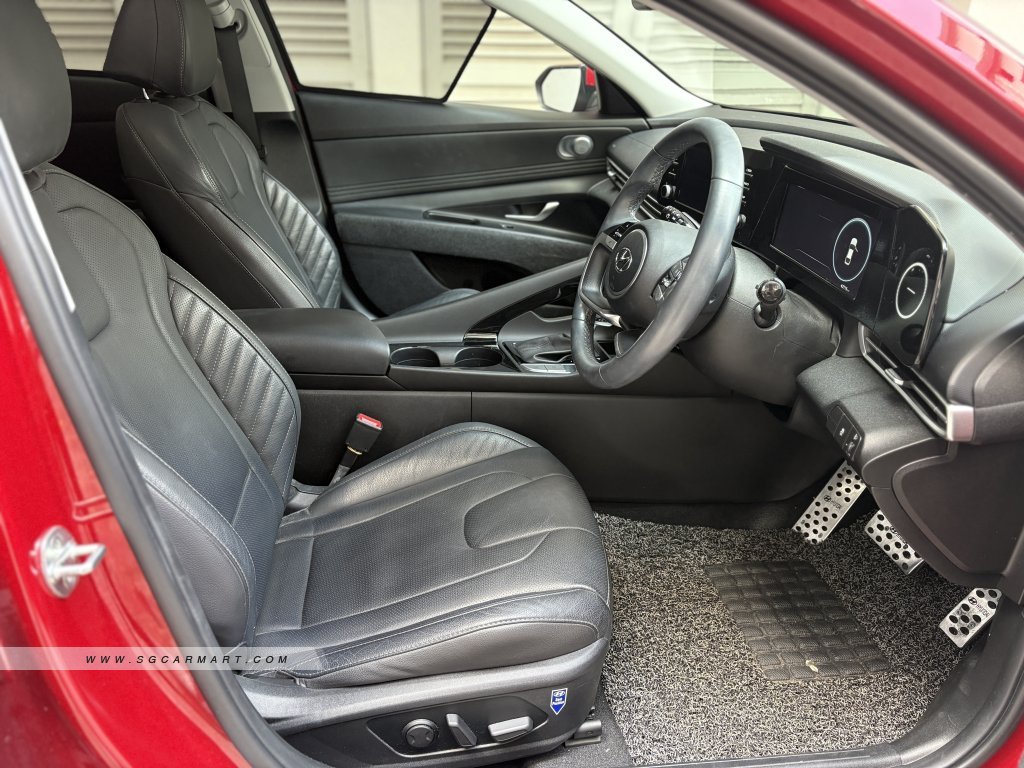 Hyundai Avante 1.6A S