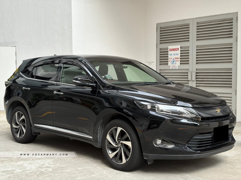 Toyota Harrier 2.0A Elegance