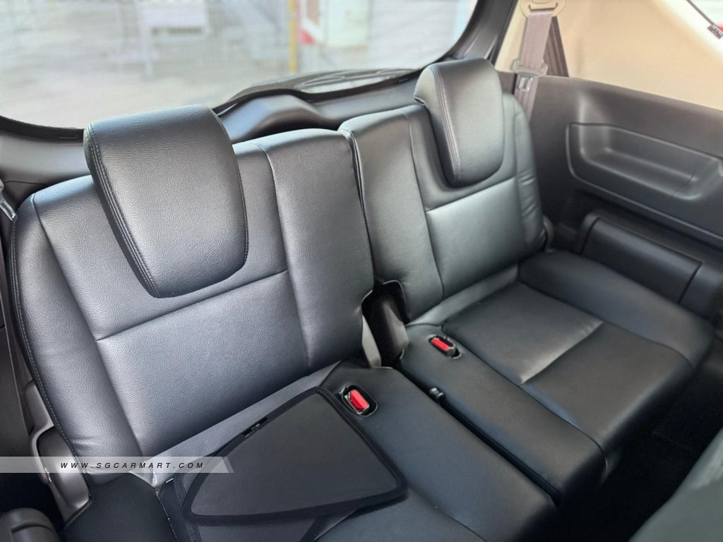 Honda Freed Hybrid 1.5A G 7-Seater