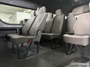 Toyota Hiace Commuter 3.0A GL (COE till 08/2030)