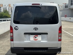 Toyota Hiace 3.0A