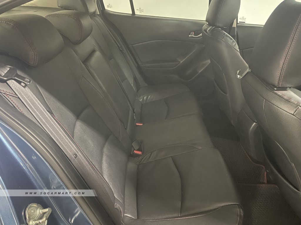 Mazda 3 1.5A Sunroof